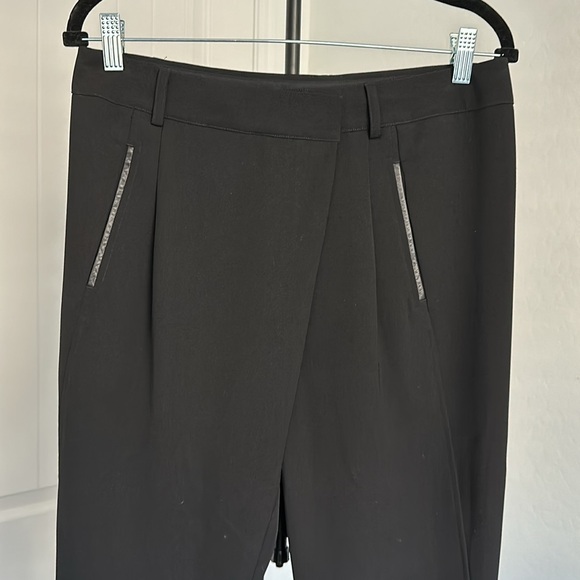 VINCE. Asymmetric Harem Trousers Leather Trim tapered hem Pants Size 6. Like New - Picture 14 of 16